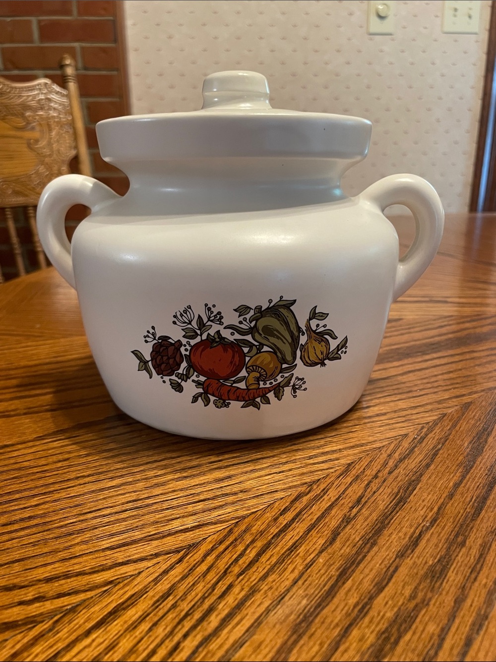 McCoy Pottery Spice of Life Bean Pot with Lid 5.5” #341